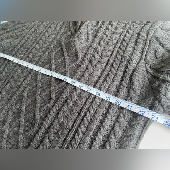 Canadiana Men's Quarter-Zip Cable Knit Sweater Size L - Picture 6 of 10